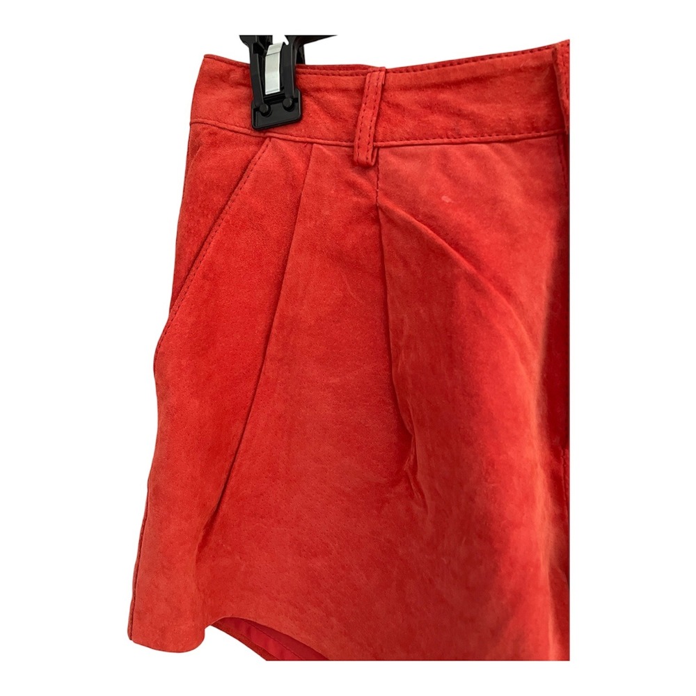 I LOVE H81 Women Red Genuine Suede Leather Pleated Shorts Size 27 High Waist - Picture 2 of 6